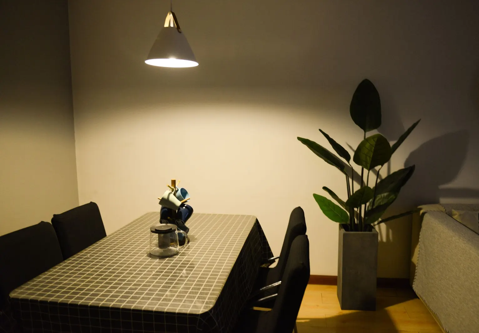 Apartamento 2 dormitórios à venda em Jardim Dona Sinhá, São Paulo — Sala de estar