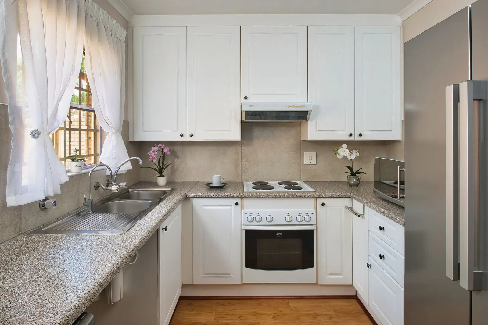 Apartamento 1 dormitório à venda em Jardim Rubi, São Paulo — Cozinha