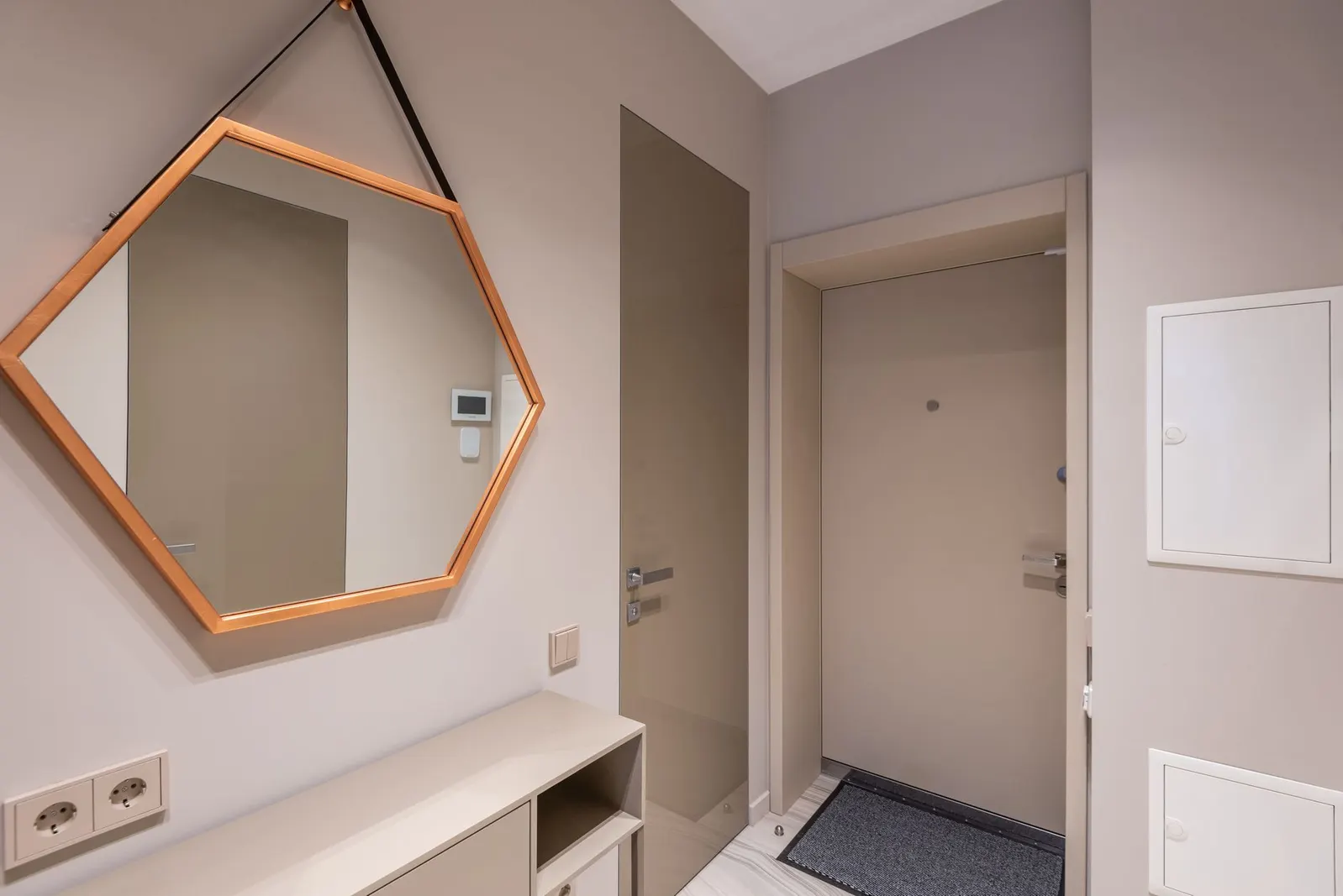 Apartamento 2 dormitórios à venda em Piscinão Aricanduva II, São Paulo — Hall de entrada