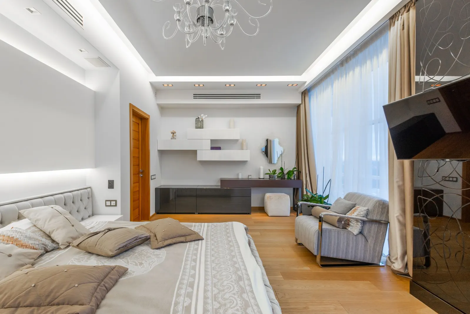 Apartamento 3 dormitórios à venda em Nova São Roque, São Paulo — Suíte