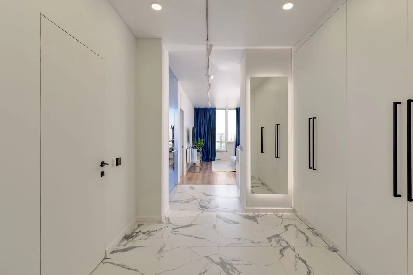 Apartamento 2 dormitórios à venda em Parque São Lourenço, São Paulo — Hall de entrada