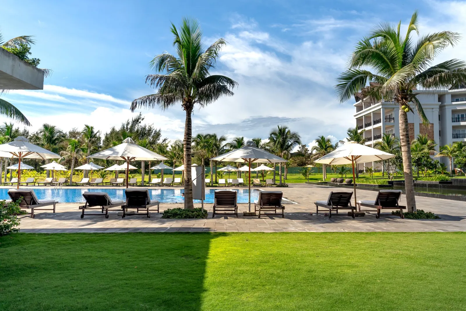 Signature Club — Piscina