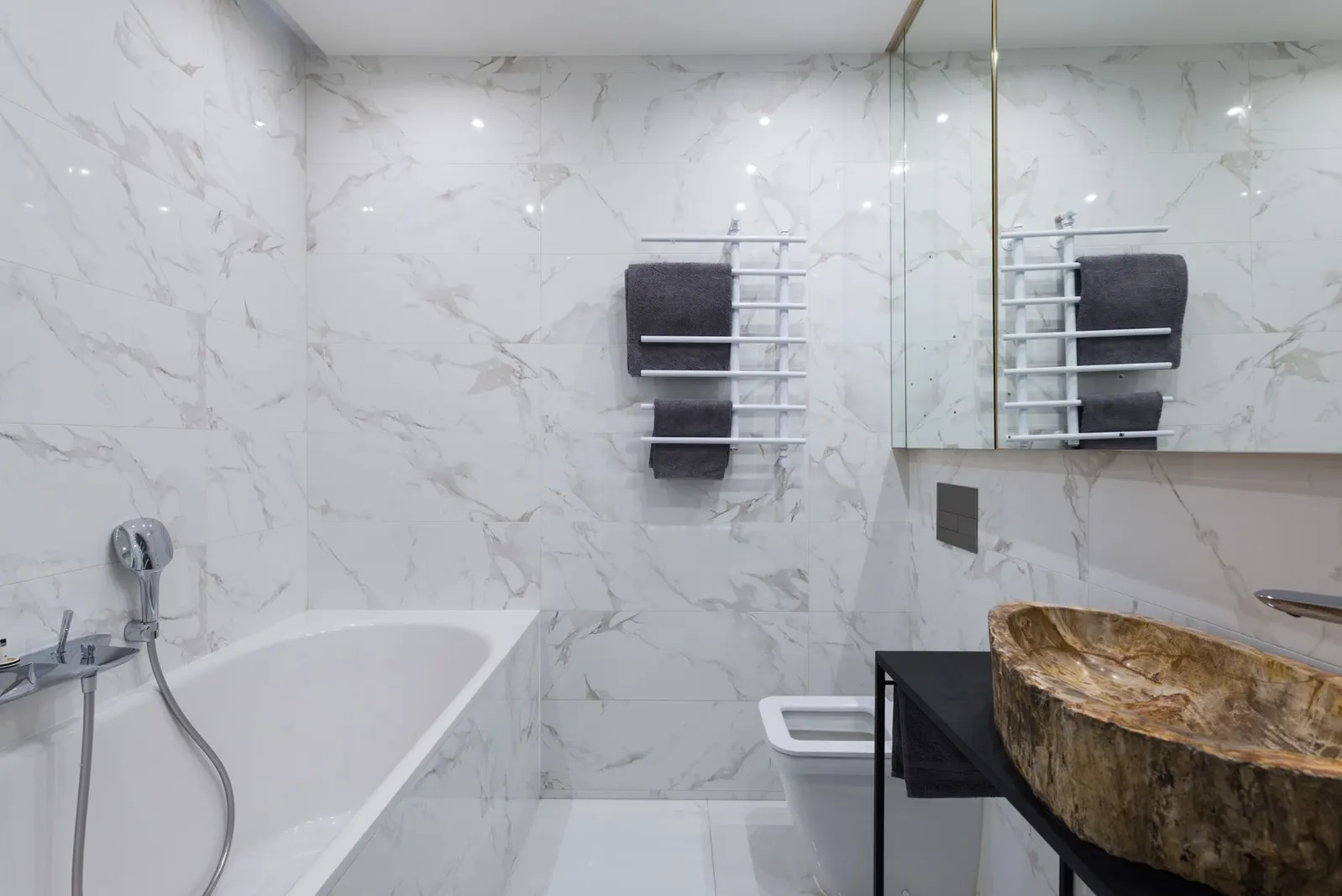 Studio à venda em Jardim Comercial II, São Paulo — Banheiro