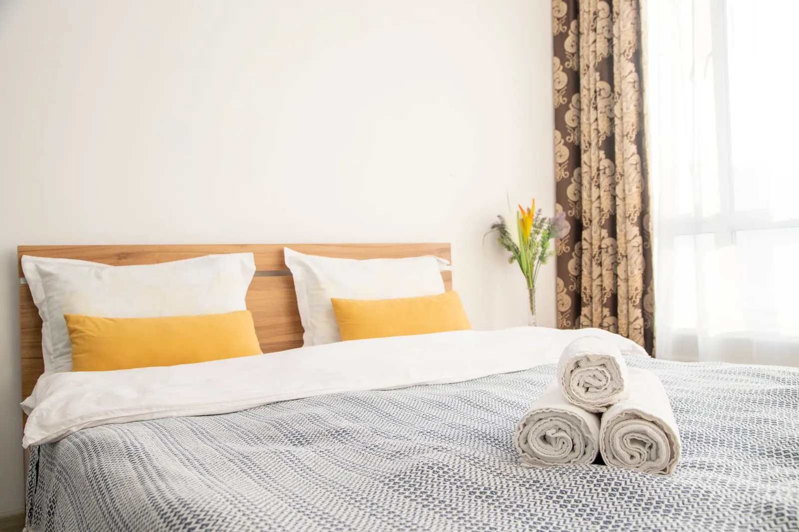 Apartamento 5 dormitórios para locação em Amélia (Santo Amaro), São Paulo — Quarto