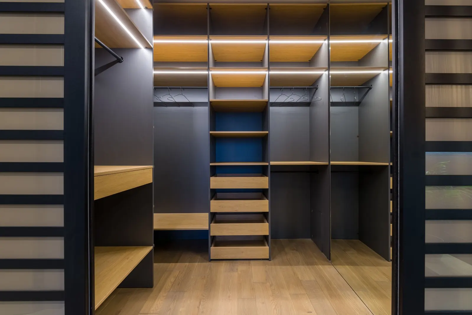 Cobertura 1 dormitório à venda em Vera Cruz II, São Paulo — Closet