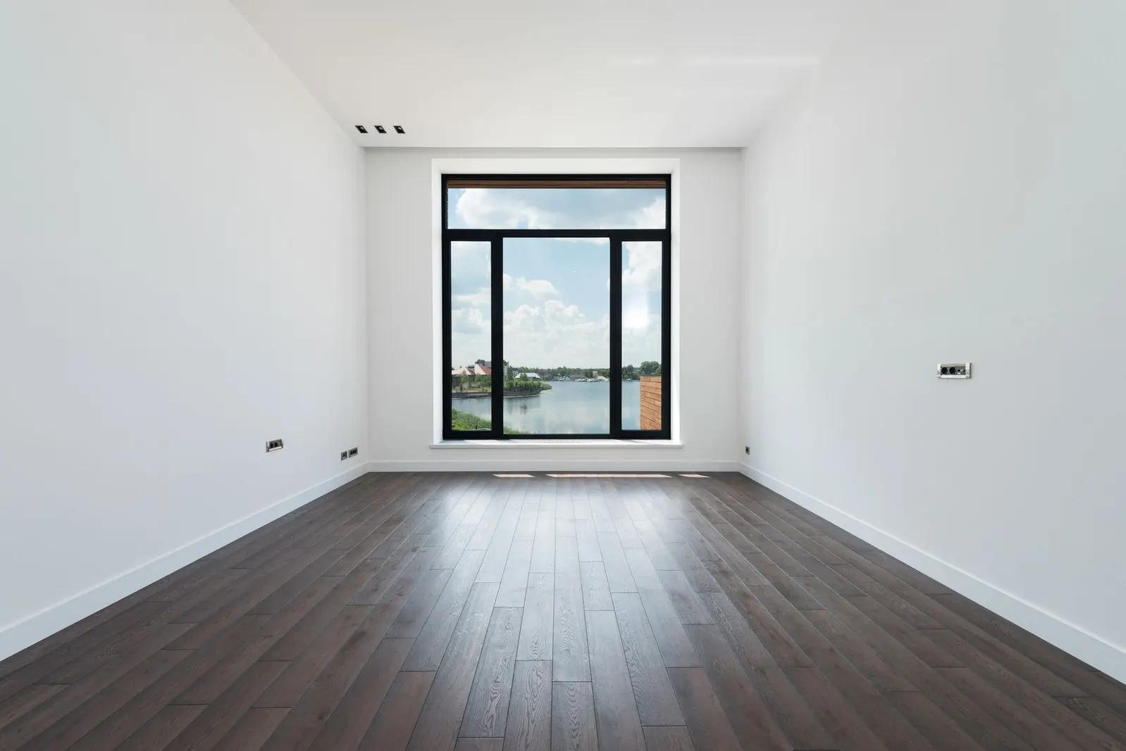 Casa 4 dormitórios para locação em Bica, São Paulo — Quarto