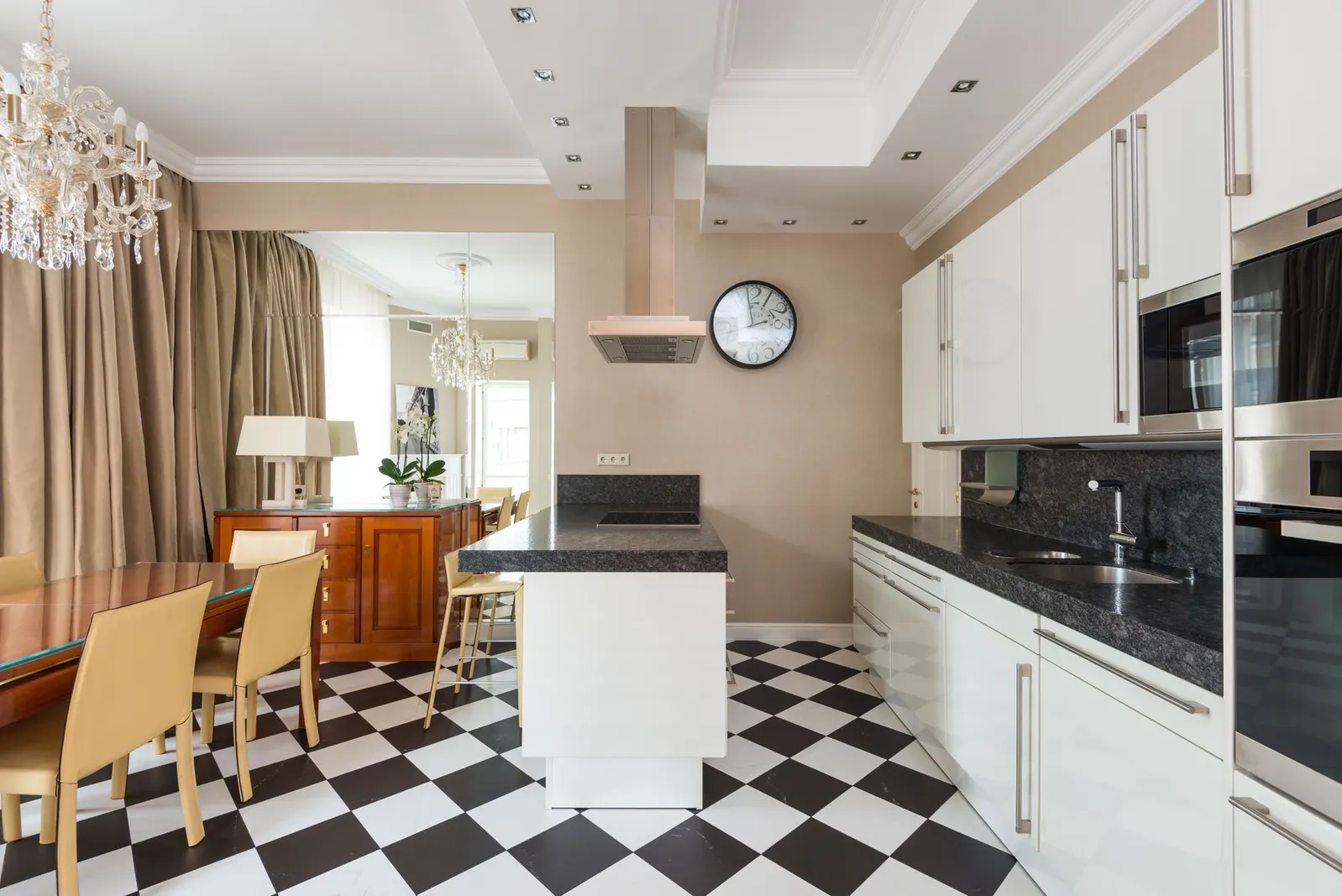 Apartamento 2 dormitórios à venda em Bandeirantes I, São Paulo — Cozinha