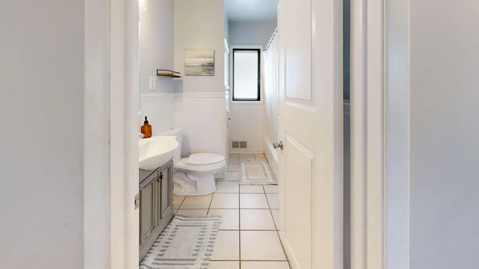 Apartamento 3 dormitórios para locação em Pantanal 2, São Paulo — Banheiro