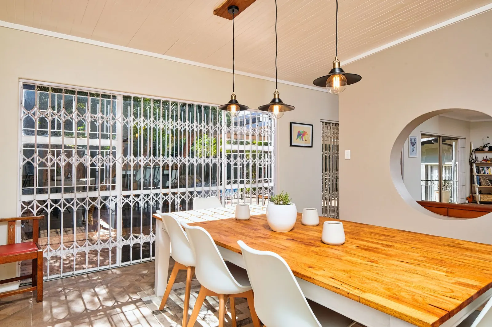 Casa 3 dormitórios à venda em Pau Queimado, São Paulo — Sala de jantar