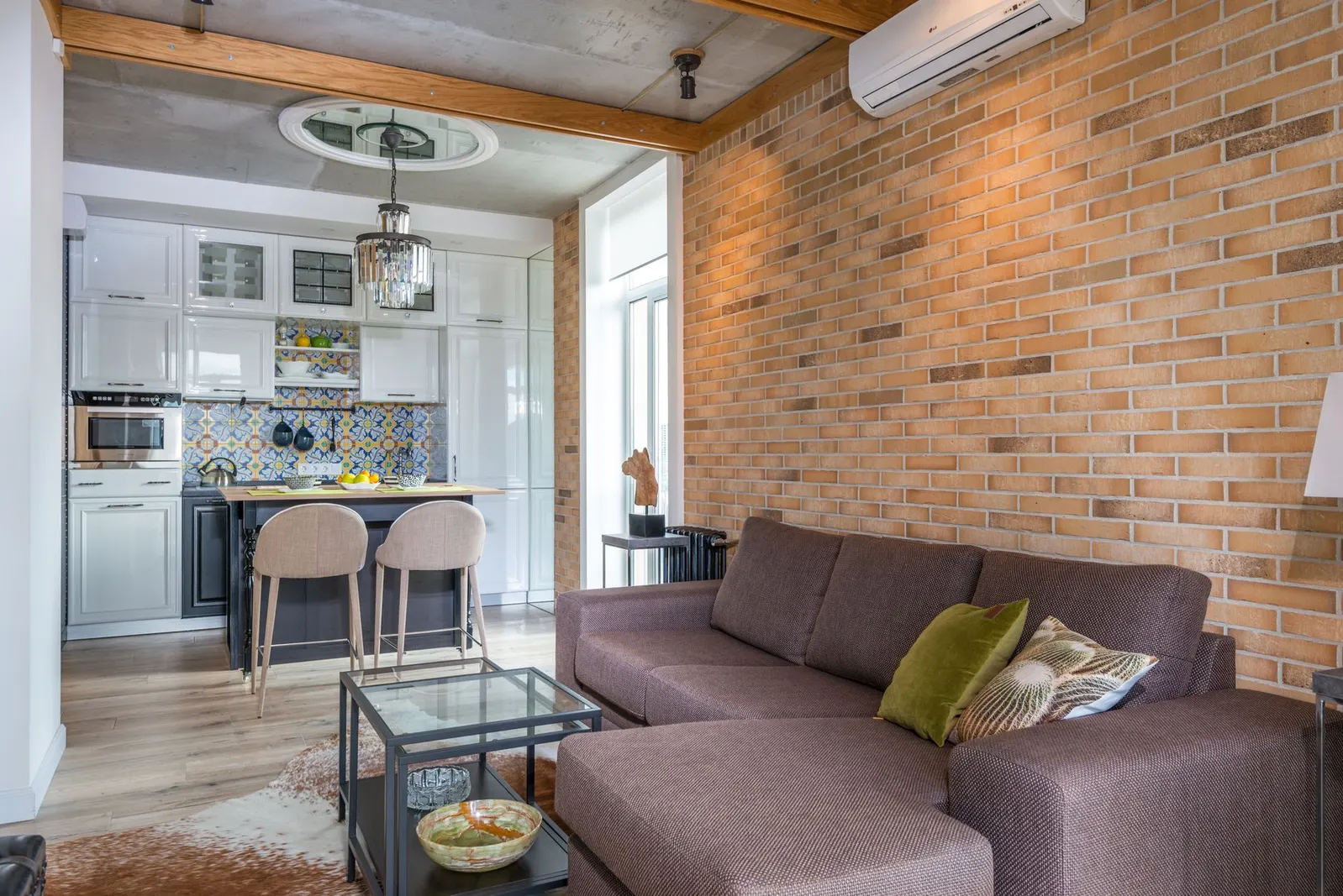 Studio para locação em Da Divisa III, São Paulo — Sala de estar
