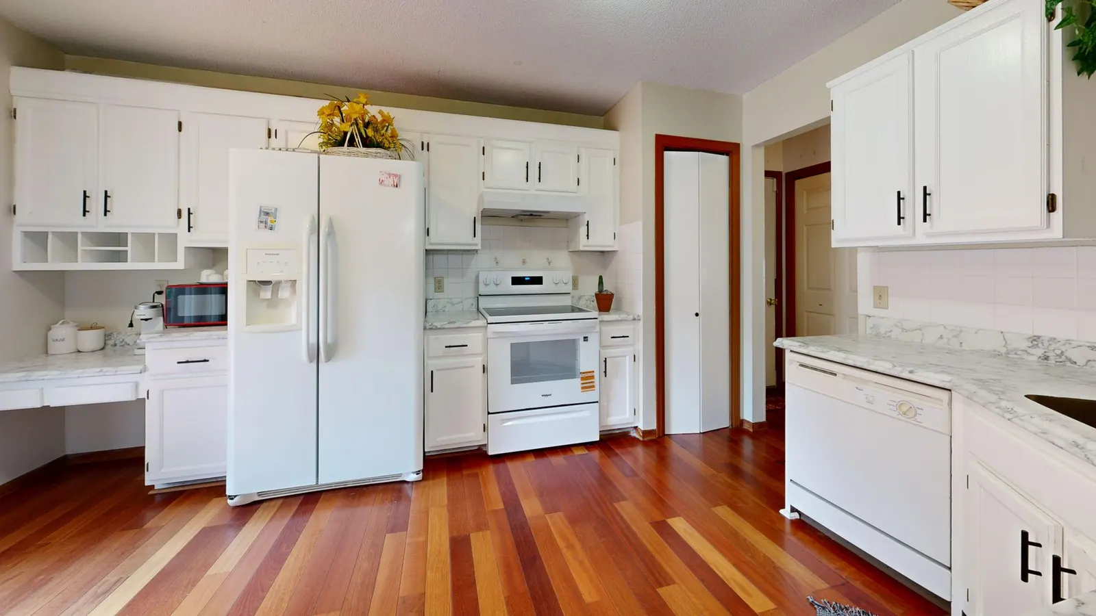 Apartamento 2 dormitórios para locação em Natal, São Paulo — Cozinha