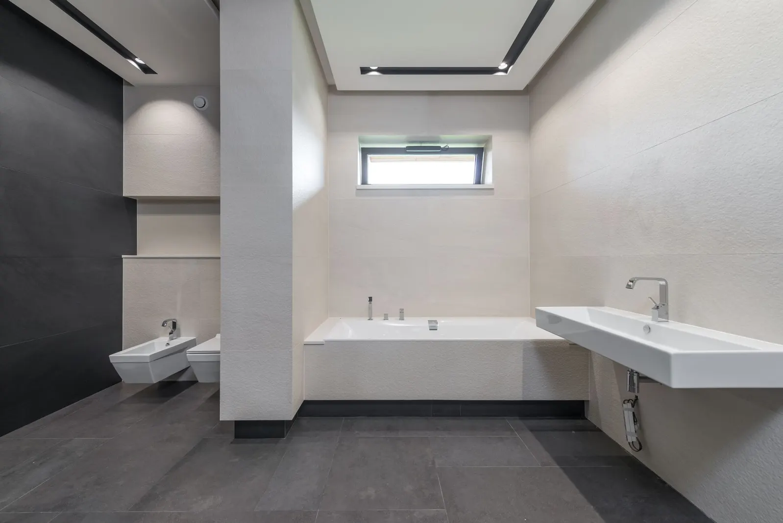 Apartamento 3 dormitórios à venda em Vila Dania Mungo Park, São Paulo — Banheiro